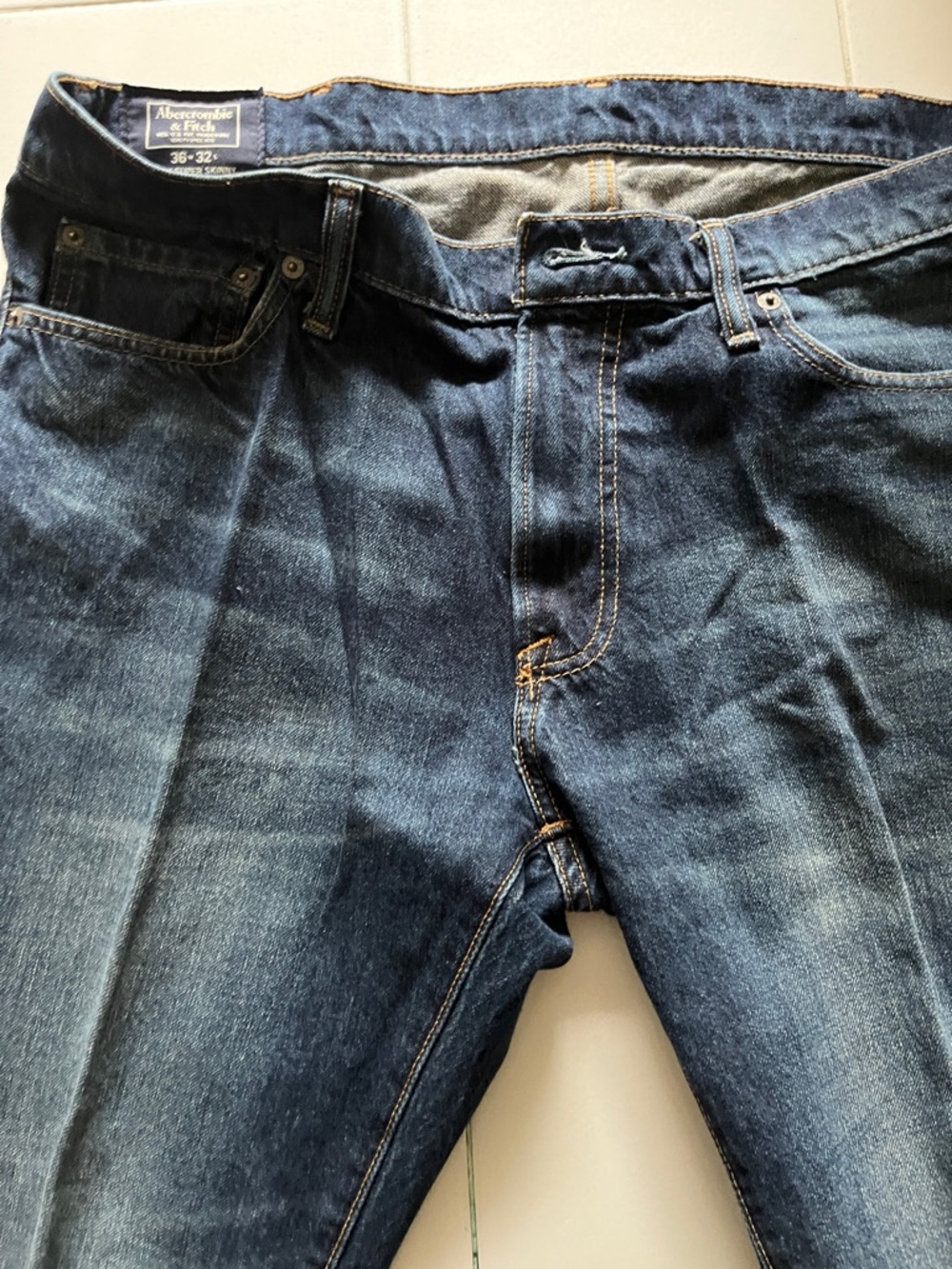 Abercrombie & Fitch Men's Dark Indigo Straight-Leg Jeans